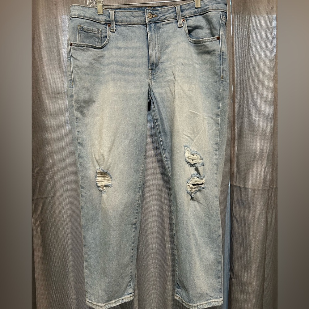 Women’s Mid-Rise O.G. Destroyed Straight Jeans
